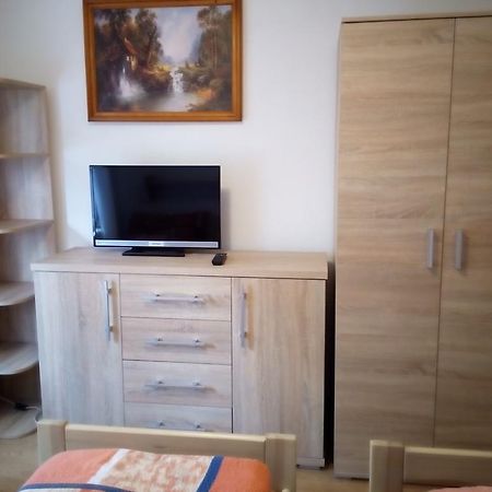 U Janecku Apartment Teplice nad Metuji Luaran gambar